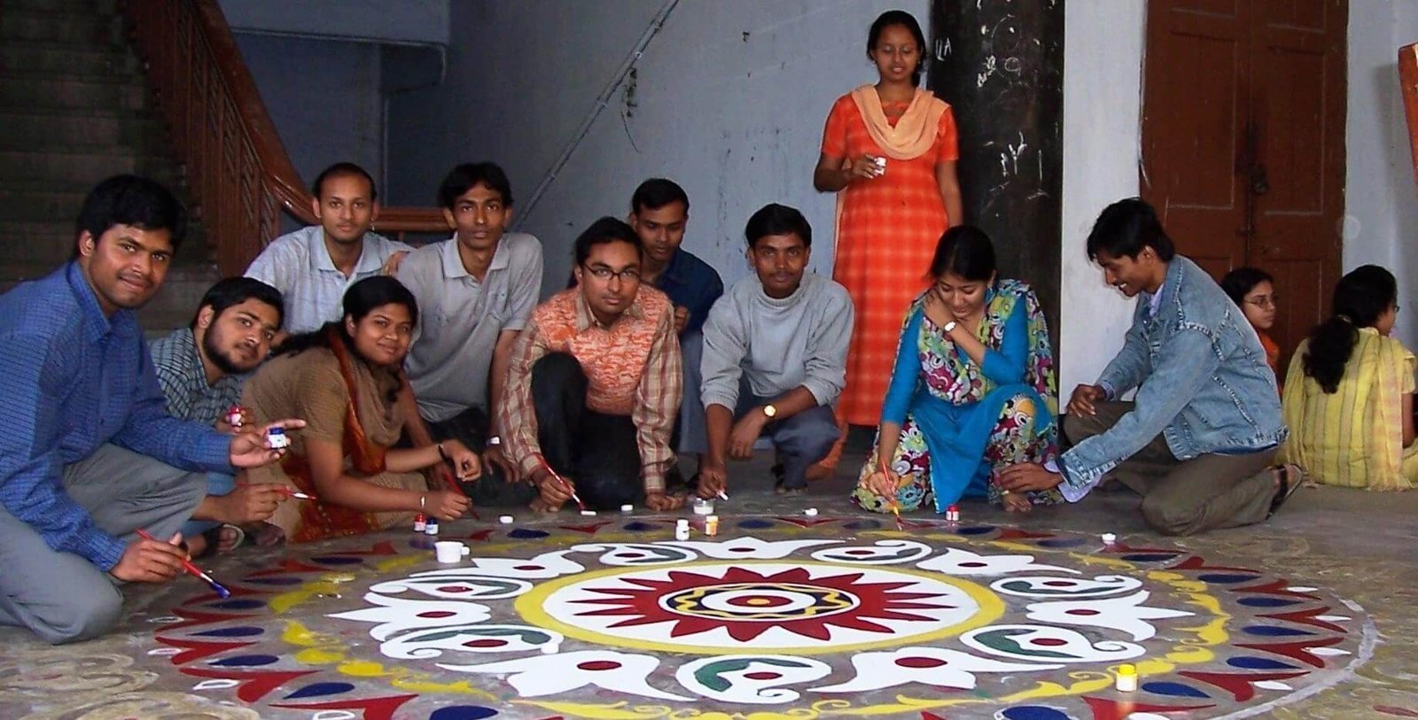 Students in preparation of Reunion 2009